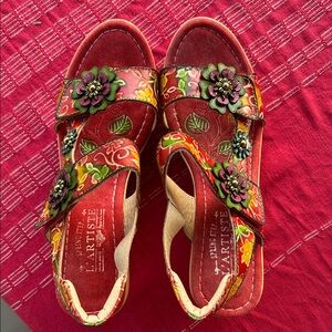 L’Artiste Floral Red Wedge Sandals